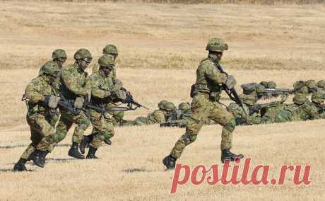В Японии решили борьбой с домогательствами привлечь больше женщин в армию. Минобороны Японии принимает меры для борьбы с домогательствами по отношению к женщинам в национальных Силах самообороны, сообщили Reuters в ведомстве.