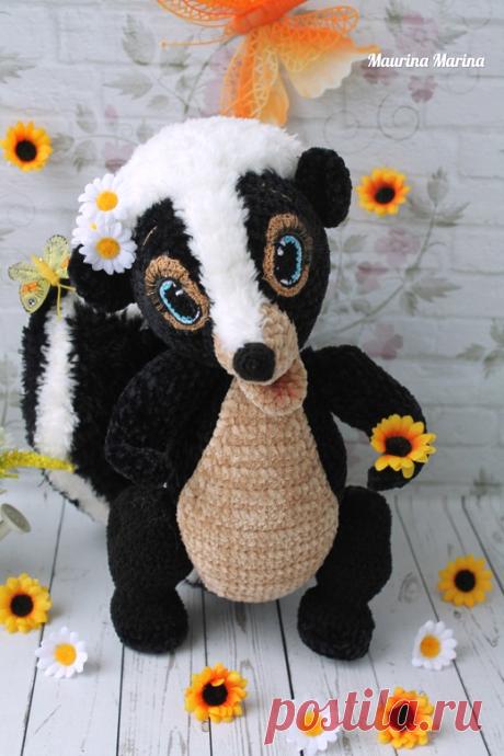 PDF Скунс Скуни крючком. FREE crochet pattern; Аmigurumi animal patterns. Амигуруми схемы и описания на русском. Вязаные игрушки и поделки своими руками #amimore - скунс, зверёк, зверюшка, животное.