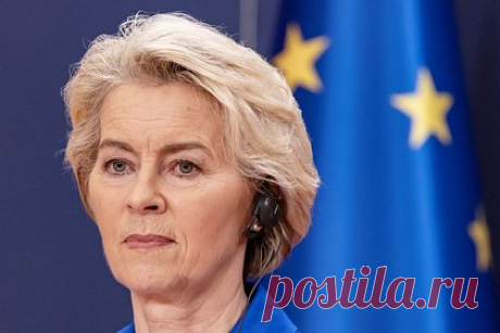 Глава Еврокомиссии прибыла с визитом в Киев. Глава Еврокомиссии Урсула фон дер Ляйен прибыла с визитом на Украину. Об этом сообщил депутат Верховной рады Ярослав Железняк. В своем аккаунте в соцсети X (Twitter) глава ЕК заявила, что намерена обсудить с украинским президентом Владимиром Зеленским путь вступления страны в Евросоюз.