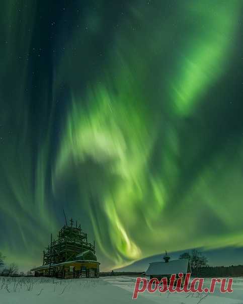 «Малахитовый дождь» Окрестности Северодвинска, Архангельская область. Снимал Mike Karpov: nat-geo.ru/community/user/209112