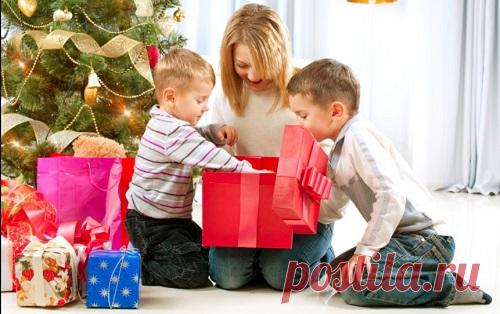 Что подарить ребенку на Новый год 2020: идеи подарков