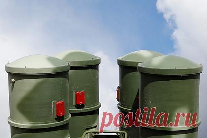 Турция закупит у России еще одну партию C-400. Анкара намерена закупить у России еще одну партию зенитно-ракетных систем (ЗРК) C-400. президент Турции Реджеп Тайип Эрдоган подчеркнул, что Турция, как суверенная страна, единственная может принимать решения о закупке оружия у других государств. По его словам, никто не может вмешиваться в турецкую оборонную политику.