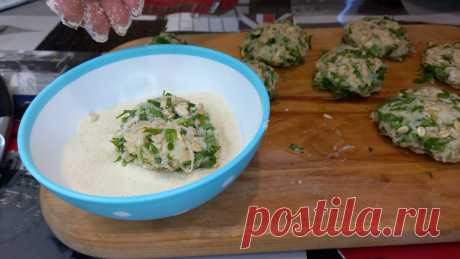 Постные а главное очень вкусные котлетки из овсянки по рецепту Анджелины Джоли.  Это просто объедение!!
Котлетки получаются очень сочными и ароматными.
Попробуйте приготовить по этому рецепту – это очень вкусно.
Ваши домочадцы не останутся равнодушными к этому необычному блюду, так как о нём ходят легенды.
А я с вами делюсь рецептом.
Ингредиенты: овсяные хлопья (быстрого приготовления) - 100 гр;
сухари панировочные - 5 ст.л;
молоко - 10 ст.л.;