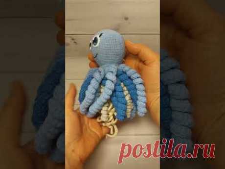 Готова очаровательная осьминожка 🐙 Связана из YARNART JEANS на заказ.