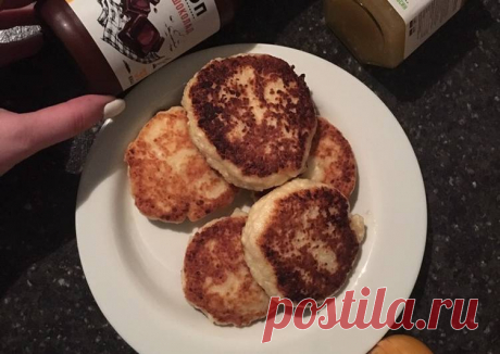 (3) Самые вкусные и простые сырники к завтраку 😊 - пошаговый рецепт с фото. Автор рецепта дарья . - Cookpad