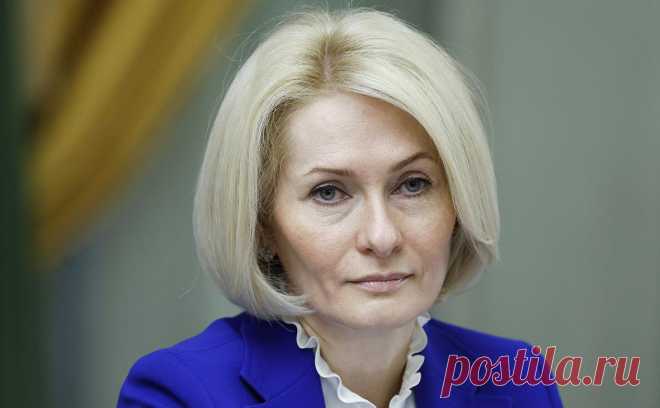 Абрамченко избрали новым вице-спикером Госдумы. Абрамченко, Матыцин и Шульгинов не попали в состав нового правительства, сформированного в мае. Однако все трое избрались в Думу на довыборах. Теперь нижняя палата проголосовала за их назначения вице-спикером и главами комитетов