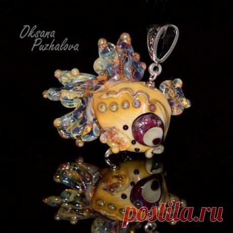 Украшения, выплавленные из стекла. Мастер Оксана Пужалова