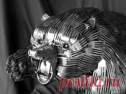These Animal Sculptures Made Entirely Out Of Cutlery Will Amaze You