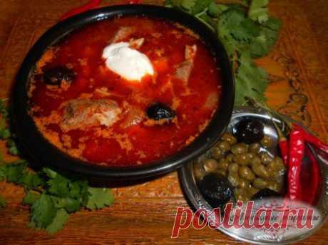 Солянка мясная .