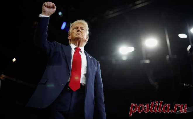 Трамп в поздравлении заявил о «несгибаемом духе» Украины. США уважают «борьбу» Украины и «чтят жертвы», заявил Трамп, призвав положить конец «бессмысленным убийствам». Как и Рубио, он поддержал урегулирование через переговоры с обеспечением суверенитета Украины