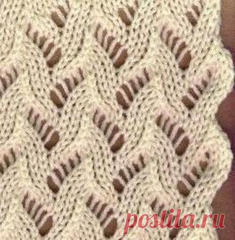 Весенние узоры спицами