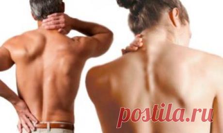 Надавив пальцами на эти 2 точки боль в спине мгновенно исчезнет Миллионы людей по всему миру ежедневно испытывают сильные боли в спине. Медицина не стоит на месте, но лишь немногие догадываются о том, что есть методы, которые снимают боль в спине без медикаментозн…