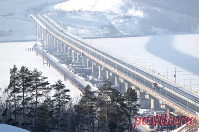 И пройти, и проехать. В России построят и отремонтируют более 700 мостов. Всего будет реконструировано около 60 тыс. метров мостов и путепроводов