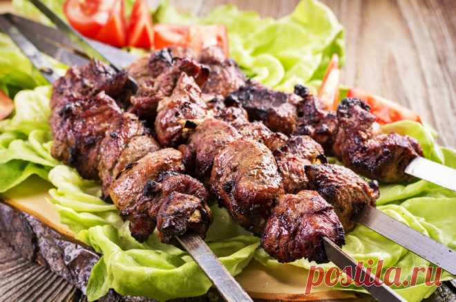 Ресторатор рассказал, как приготовить правильный шашлык