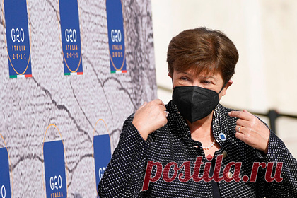 Глава МВФ высказалась о повышении температуры на планете. Глава Международного валютного фонда (МВФ) Кристалина Георгиева высказалась возможности не допустить повышения температуры на планете до 1,5 градуса Цельсия. Своим мнением она поделилась в блоге МВФ перед началом конференции ООН об изменении климата (COP26) в шотландском Глазго.
