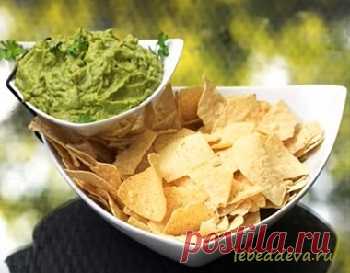 Гуакамоле - мексиканский соус из авокадо | Дева-Лебедь