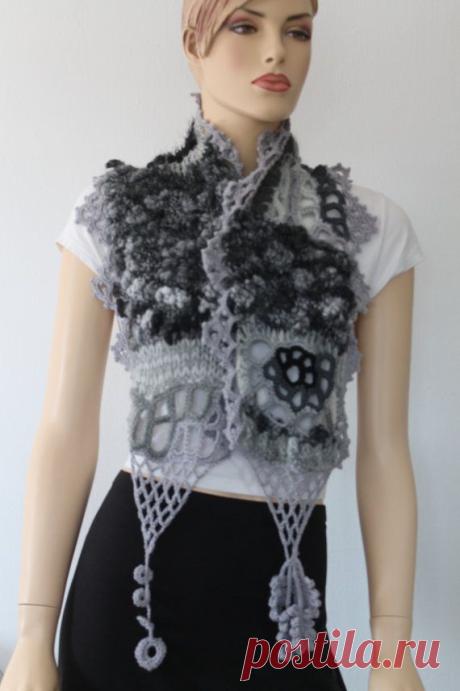 Chunky Freeform Crochet Scarf Cowl Grey Black от levintovich