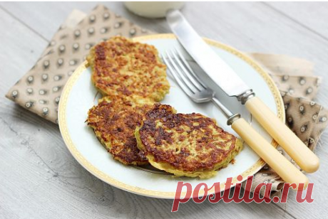 Рецепт оладий из кабачков с овсяными хлопьями / Меню недели