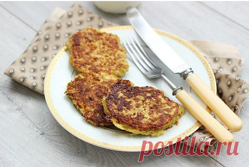 Рецепт оладий из кабачков с овсяными хлопьями / Меню недели