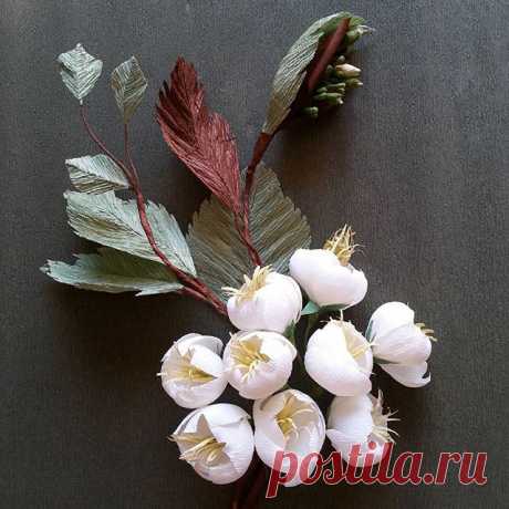 #Handmade #paper #crepepaper #decoration #italianpaper