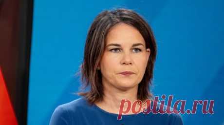 Бербок выступила против передачи Украине кассетных боеприпасов. Глава МИД ФРГ Анналена Бербок выступила против передачи Украине кассетных боеприпасов на фоне приверженности Германии конвенции о запрете применения боеприпасов данного типа, подписанной в Осло. Читать далее