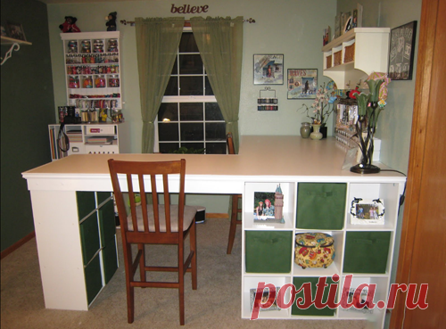 Мужчина соединил 3 книжных полок из IKEA – и соорудил нечто потрясающее!