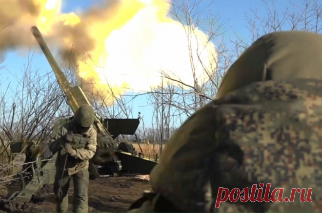 Российские военные отразили атаку ВСУ в направлении Работино. ВС РФ также продолжают наступать в районе поселка Сергеевка.