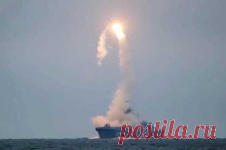 Глава STRATCOM: у России самый крупный арсенал ядерного оружия. По словам военного, российский арсенал превосходит другие страны.