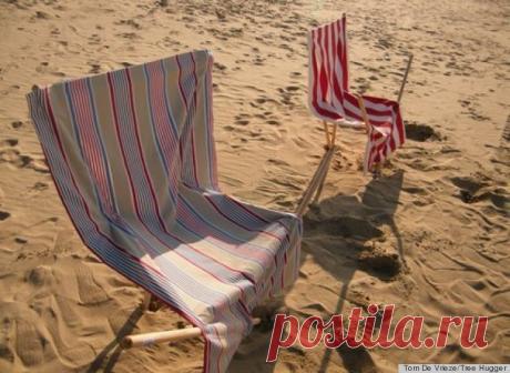 5 Beach DIY Ideas That Are Way Better Than Plastic Lounge Chairs (PHOTOS) | HuffPost