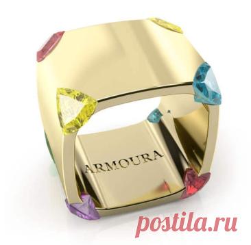 Кольцо. Кольцо от «Armoura». Женское кольцо. Красный, желтый, зелёный, фиолетовый, синий сапфиры. Желтое золото.