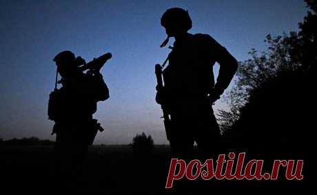 На Западе призвали положить конец надеждам Украины вступить в НАТО. Однако ряд политиков и чиновников считают, что длительный период враждебности — новая холодная война — неизбежен, и выступают против уступок требованиям Москвы, пишет Washington Post