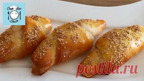 Рогалики с ветчиной и сыром из творожного теста - Простые рецепты Овкусе.ру