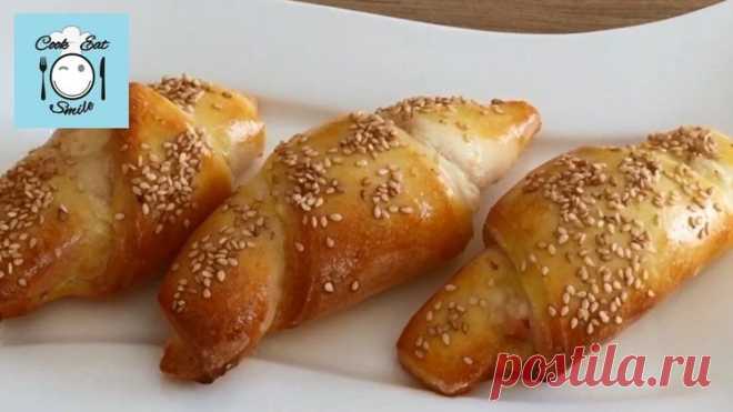 Рогалики с ветчиной и сыром из творожного теста - Простые рецепты Овкусе.ру