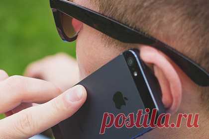 Выдававшие себя за проституток россияне вымогали деньги у клиентов. В Волгоградской области сотрудники МВД выявили группу мошенников, выдававших себя за проституток, чтобы вымогать деньги у клиентов. Двое жителей города Михайловка и их приятель из Самарской области сняли квартиру и организовали в ней кол-центр. В интернете они размещали объявления о предоставлении интимных услуг.