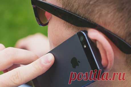 Выдававшие себя за проституток россияне вымогали деньги у клиентов. В Волгоградской области сотрудники МВД выявили группу мошенников, выдававших себя за проституток, чтобы вымогать деньги у клиентов. Двое жителей города Михайловка и их приятель из Самарской области сняли квартиру и организовали в ней кол-центр. В интернете они размещали объявления о предоставлении интимных услуг.