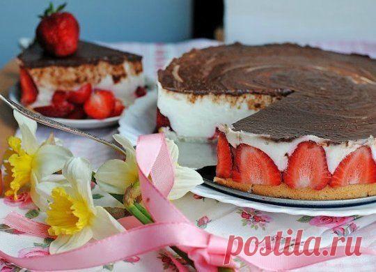 Сметанный торт-суфле с клубникой / Женское счастье!