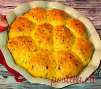 Капустные Булочки🥐Увидела их и была покорена. Они настолько аппетитные, 
что я решила приготовить их немедленно! Это не обычные булочки с капустой, 
а именно капустные булочки. Получились воздушные, невесомые, ароматные,
очень вкусные булочки. Чудо как хороши! Просто объедение