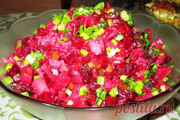 Потрясающий и очень необычный рецепт всем знакомого салата! "Салат винегрет с печёными овощами" Смотрите тут...