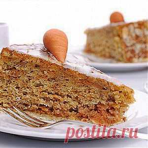МОРКОВНЫЙ п и р о г  с миндалём!

 Морковь 	2 штуки
 Миндаль 	300 г
 Сахар 	200 г
 Яйцо куриное 	4 штуки
 Мука пшеничная 	50 г
 Цедра лимонная 	3 столовые ложки
 Корица 	щепотка
 Куантро 	1 столовая ложка
 Разрыхлитель 	1 чайная ложка

      Инструкция /1 час 20 минут/
1.Две крупные морковки очистить и натереть на крупной терке... /далее : см. ссылку/