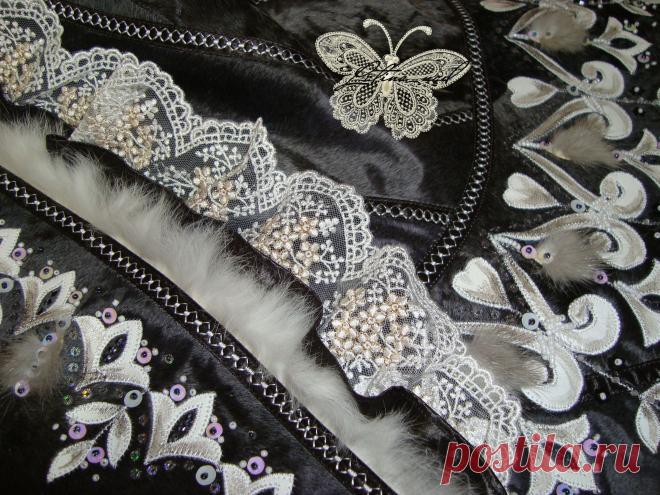 Авторская работа,Курточка и клатч из натурального меха, декор: аппликации из натур.кожи, шелковые кружева, бисер, декоративные строчки, мех.