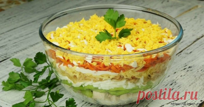 Салат «Африка» с пикантной морковью и нежной курицей