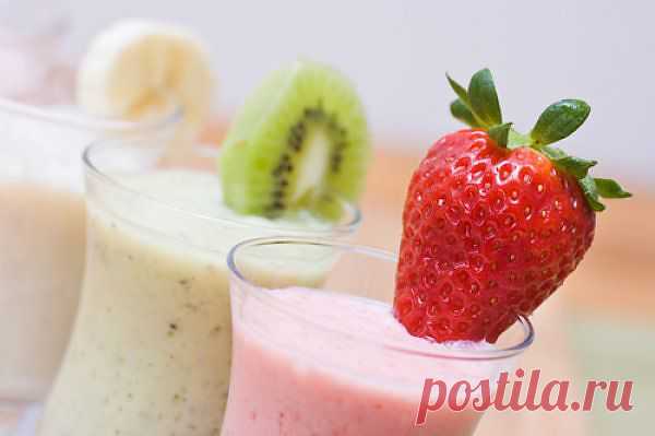 8 самых вкусных молочных коктейлей с соком и фруктами.