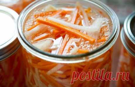 Маринованная морковь с дайконом