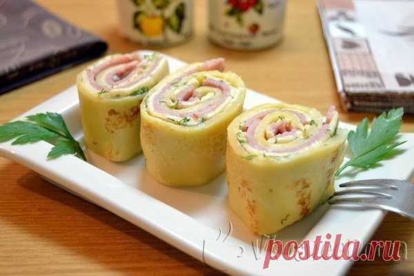 Блинные рулетики с начинкой из ветчины и сыра