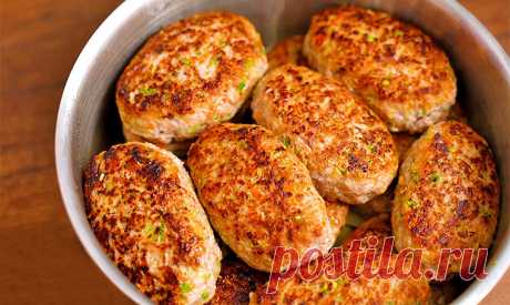 Котлеты из фарша с кабачком