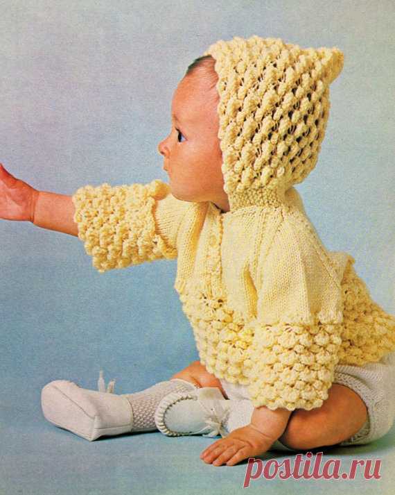 baby knitting pattern gorgeous vintage sweater with pixie hood dk yarn in size 19-20 inch chest This item is a PDF file of the knitting pattern for this really super cute little hooded sweater.    The pattern calls for double knitting wool and 3.75m needles. So sweet!    The pattern is for size 19-20 inches.    The pattern will be available for download upon receipt of payment, for you to print out or read from your computer.    All patterns are sent with a UK/USA needle conversion chart.