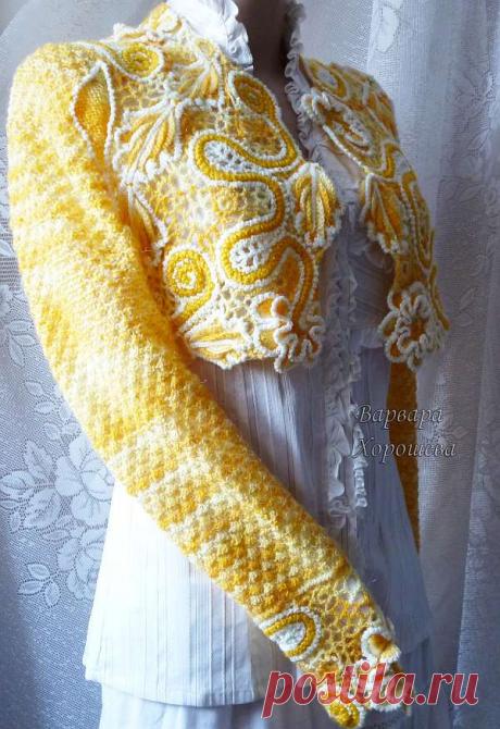 Шикарное воздушное болеро из пряжи с добавлением мохера будет как с модной в этом сезоне &quot;водолазкой&quot;, так и с блузой в стиле &quot;бохо&quot;.