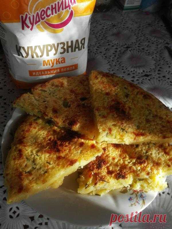 Кукурузные лепешки с сыром и зеленью (мчади). Рецепт + пошаговые фото