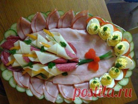 Идеи оформления мясной нарезки - Простые рецепты Овкусе.ру