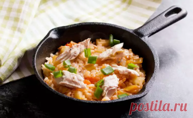 Паэлья со скумбрией.